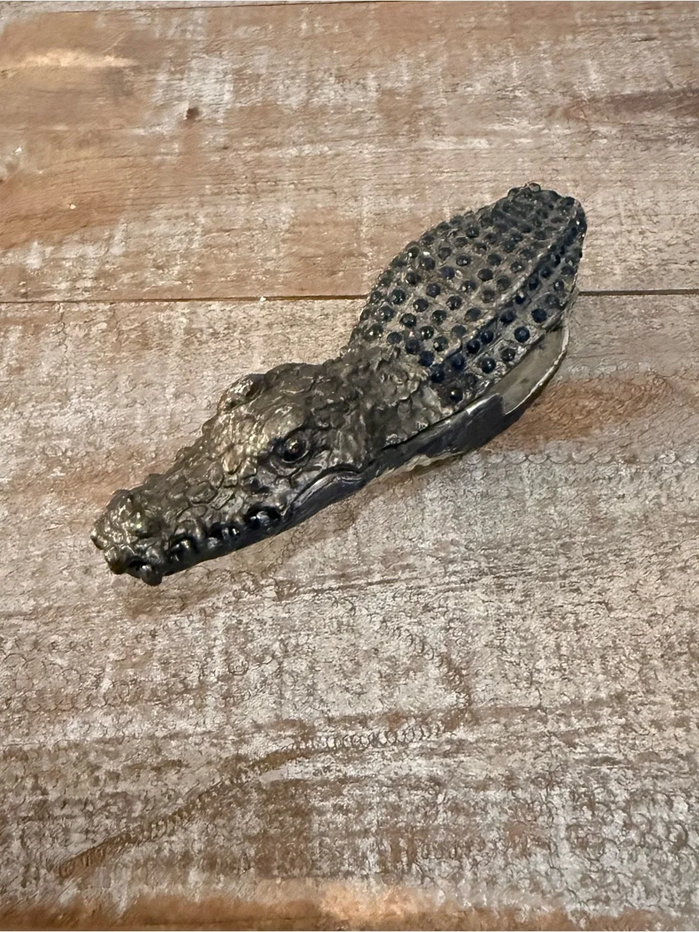 Vintage Alligator Crocodile Desk Clip Office Man Cave Decor